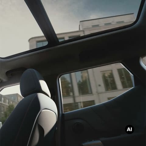 Интериорът на Hyundai BAYON N Line с люка.