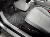 Hyundai IONIQ 9 – всесезонни стелки за защита.