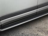 Hyundai IONIQ 9 със спортни прагове като аксесоар за стилизиране.