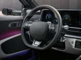 Интерактивният волан във вътрешността на новия Hyundai IONIQ 6 електрически седан.