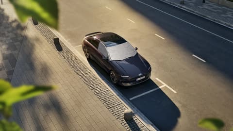 Hyundai IONIQ 6 протектори за лед/слънце и аксесоари за комфорт.