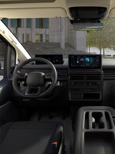 Интериор на Hyundai STARIA Cargo.