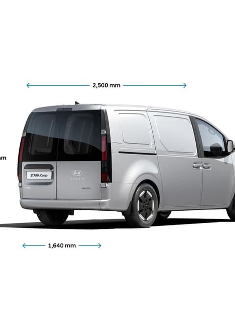 Hyundai STARIA Cargo, заснет отзад, с означен товарен обем.
