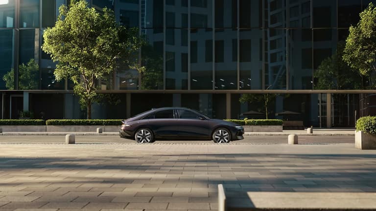 Hyundai IONIQ 6 алуминиева джанта 18", Yesan, двуцветна.