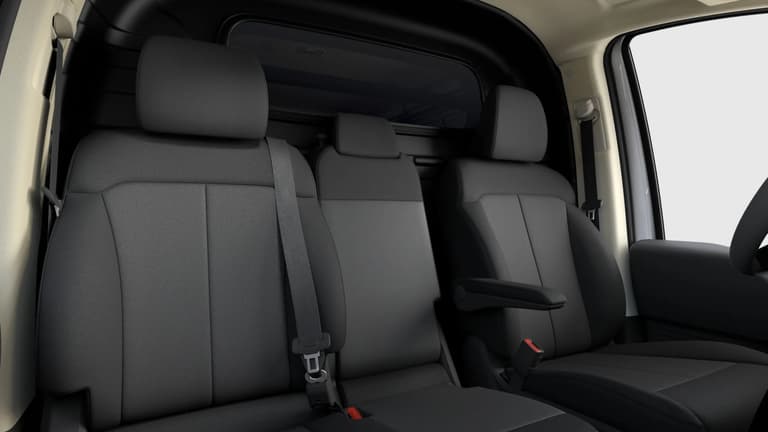 Седалки с подгряване в Hyundai STARIA Cargo.