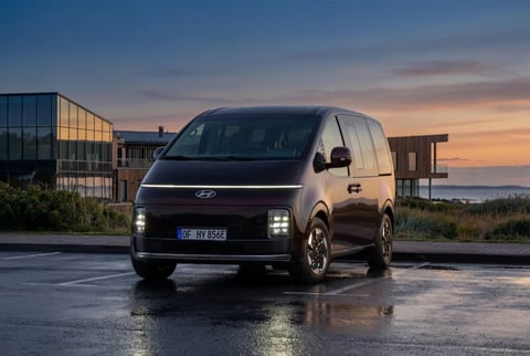 Hyundai_STARIA-Electric_Exterior-Front
